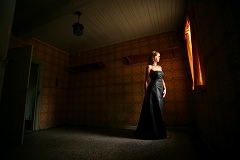 080121-GirlInADarkDress_thumb.jpg