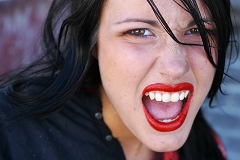 080124-RedLips_thumb.jpg