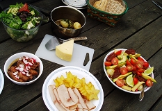 080131-SummerDinner_thumb.jpg