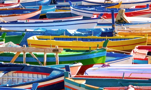 Thursday’s Free Daily Jigsaw Puzzle – Colorful Boats