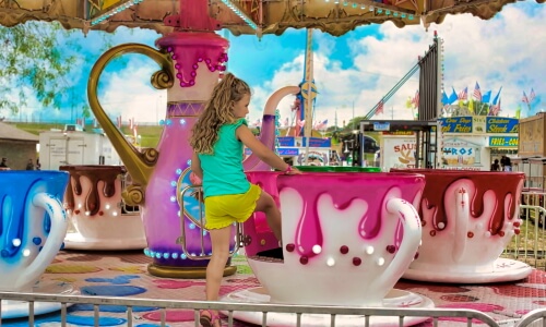 The Teacup Ride – Monday’s Daily Jigsaw Puzzle