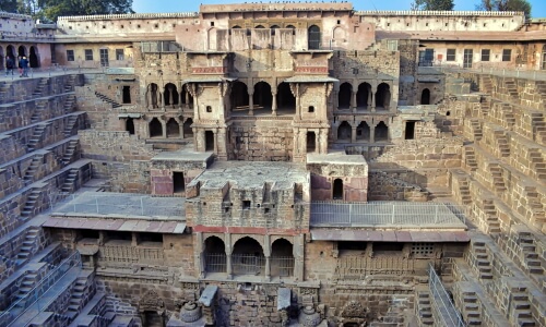 Stepwell – Saturday’s Daily Jigsaw Puzzle