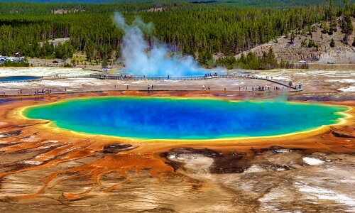 A Visit To The Grand Prismatic Spring