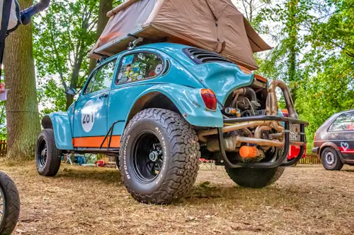 Beetle Camper – Thursday’s Daily Jigsaw Puzzle